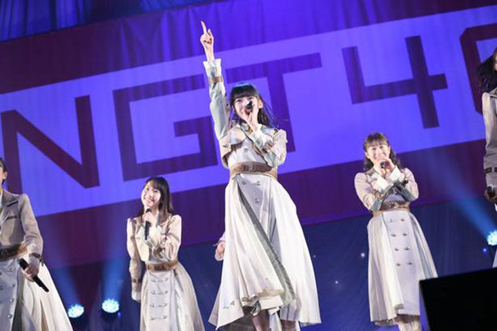 世界の人へ NGT48衣装 オーダーメイド