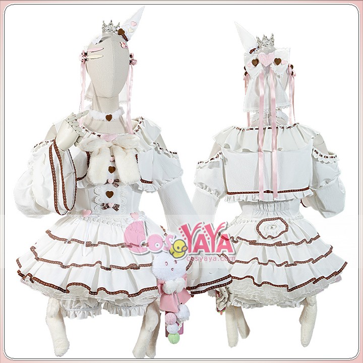 アストンマーチャン ステージ衣装