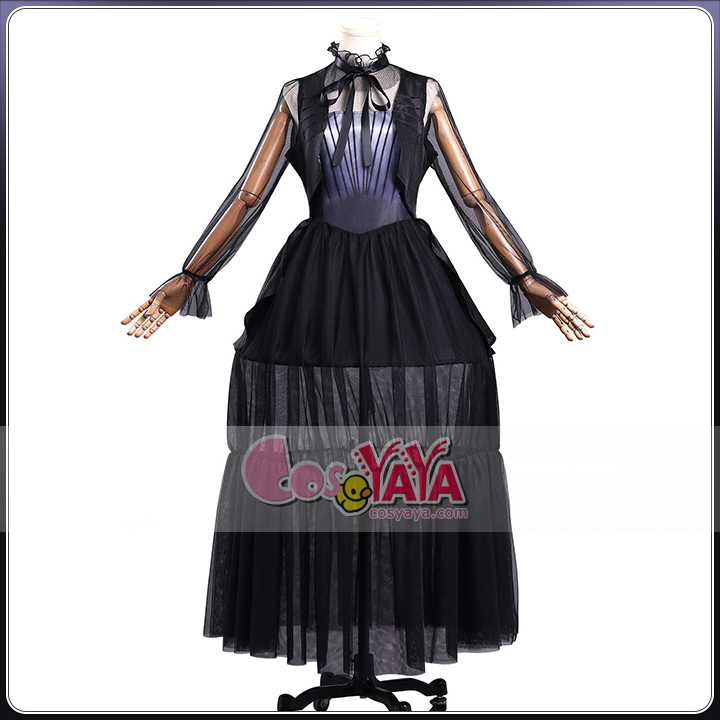 Netflix「ウェンズデー」シーズン2 衣装