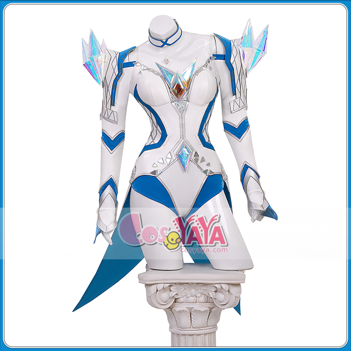 エマ・フロスト セクシー 衣装