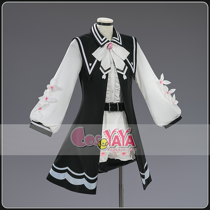桜羽エマ 魔法少女コスプレ